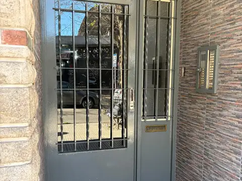 DEPARTAMENTO 3 AMBIENTES CON PATIO Y COCHERA   ALQUILER   SAN JUSTO CENTRO