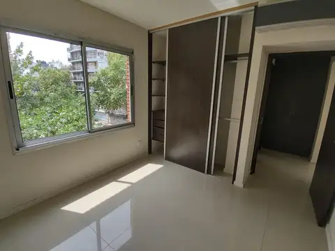 Baldomero Fernández Moreno 1200
