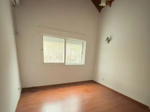 Casa en Alquiler 35 años