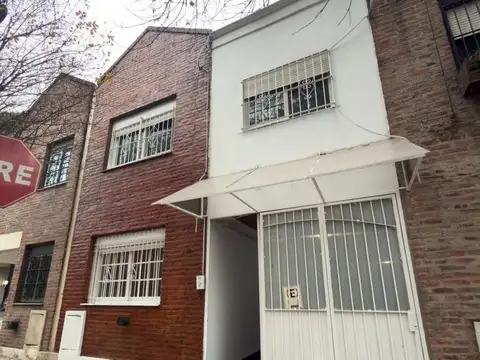 Casa - Alquiler - Argentina, Capital Federal - FRAGA 381