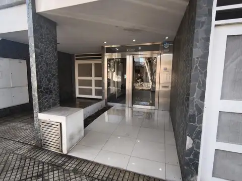 Departamento en Alquiler en Cinco Esquinas, $ 480.000