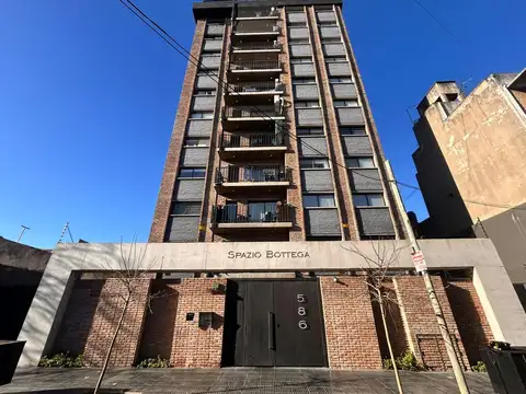 Venta departamento 3 ambientes con cochera edificio con amenities