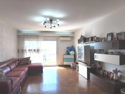 Venta, Departamento, 4 Ambientes, Apto Crédito, Balcon, Balvanera, Congreso
