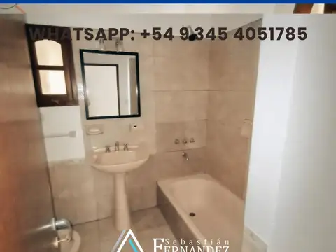 Casa 4 ambientes con 2 baños