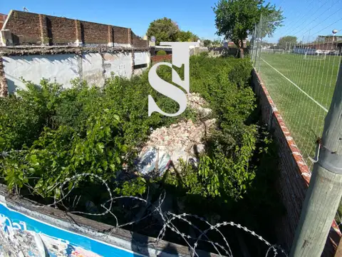 Terreno en la Matanza, Villa Luzuriaga de 380 m2 totales.
