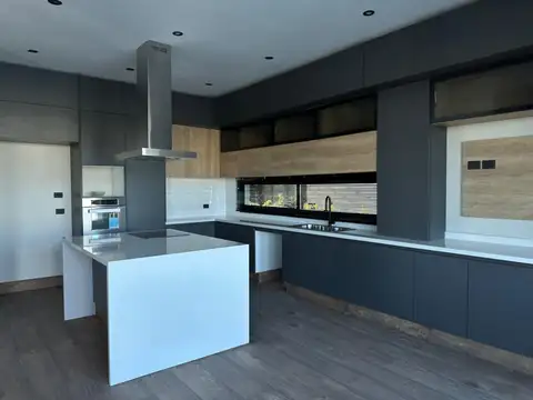 Casa en Alquiler A Estrenar