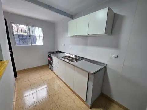 VILLA BALLESTER: CASA 2 AMB CON GARAGE. CONSULTE!!!