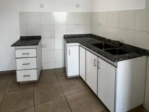 Avenida Argentina 753 , Piso 3