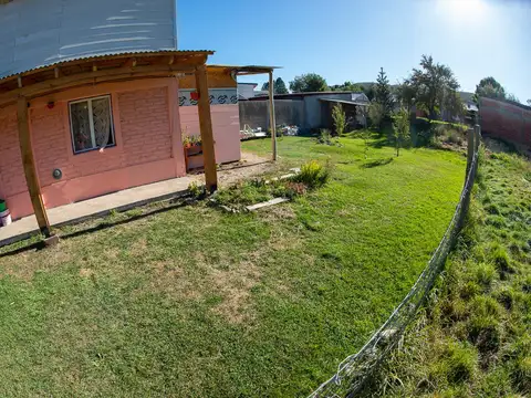 Casa en Venta con 1 cochera