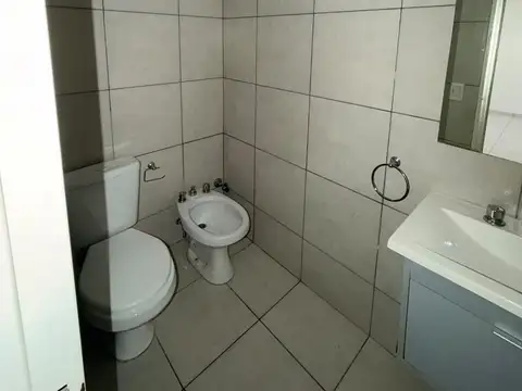 Departamento en Alquiler en Abasto, $ 600.000
