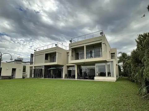Puerto roldan