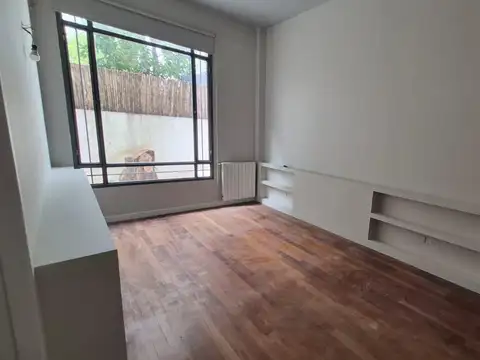 Excelente Oficina en Alquiler en el Bajo de San Isidro totalmente refaccionada Apta Profesional