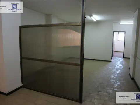 Oficina en Alquiler al Sur