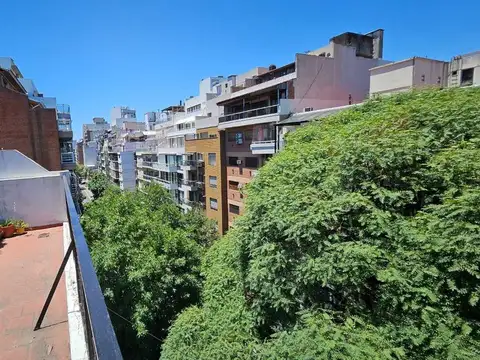 VENTA 2 AMBIENTES BALCON Y BAULERA VILLA  URQUIZA