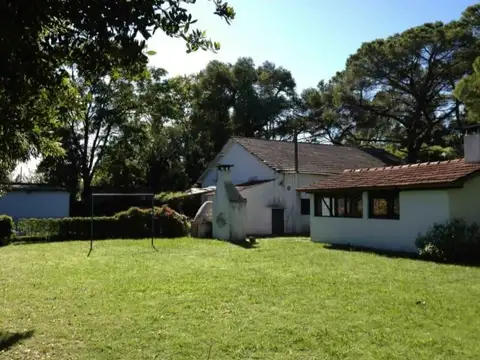 Facundo Quiroga al 2200