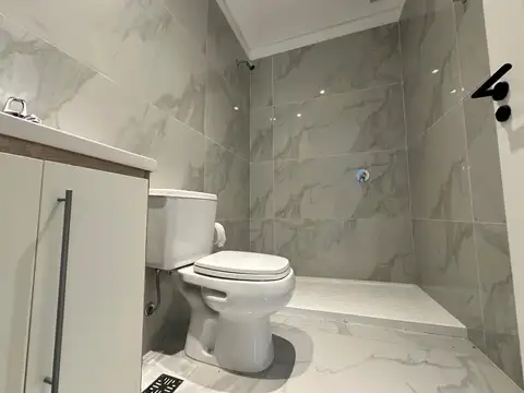 Casa en Alquiler en Ayres Plaza, USD 3.500