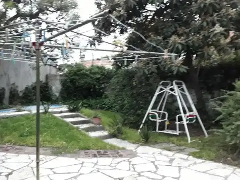 CHALET SOBRE LOTE DE 340 MTS2