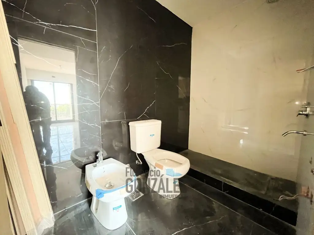 UNIDADES 1, 2 y 3 AMBIENTES. A MTS DE AV.EMILIO CA - Foto 11