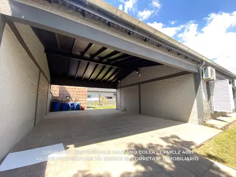 Casa 4 ambientes con 2 baños