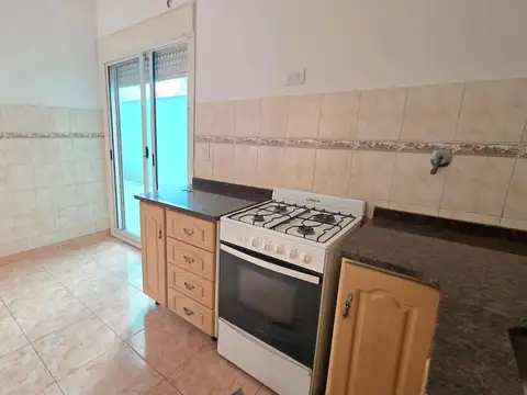 Departamento 3 ambientes con 1 baño