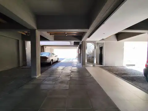 Victoria - Alfredo Palacios 1400 - Luminoso 2 Ambientes con Balcón y Cochera