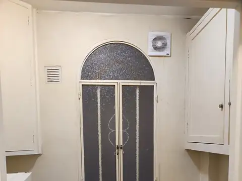Departamento en Alquiler en Recoleta, $ 700.000