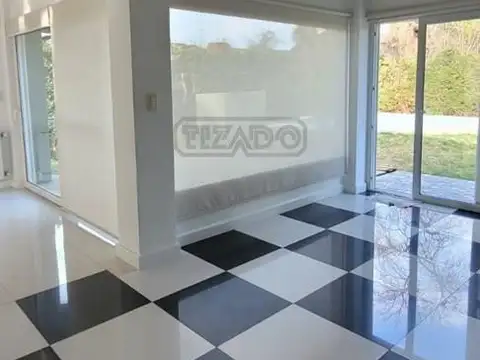 Casa en Venta en Country Club Banco Provincia, USD 238.000