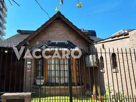 CASA EN VENTA 5 AMBIENTES ITUZAINGO piscina garage ubicación 