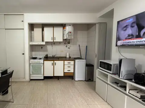 Manuela Pedraza 4800, Piso PB