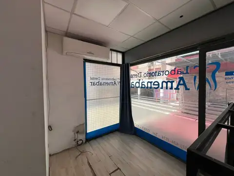 Local en Venta 37 años