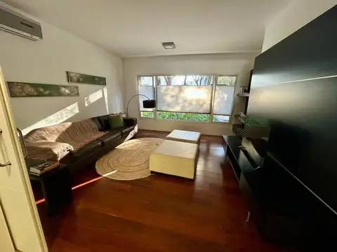 Casa en Venta en El Bosque, USD 1.180.000
