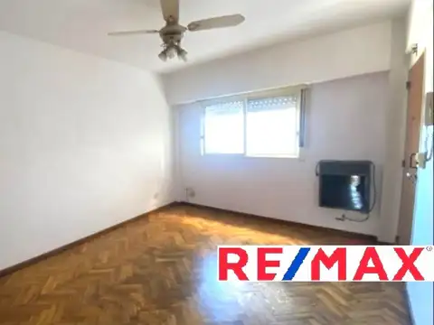 Dpto 2 amb Villa Ballester con balcón y terraza