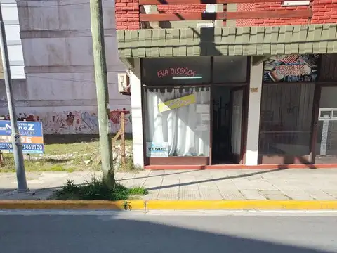 Frias e/ Chiozza y Costanera