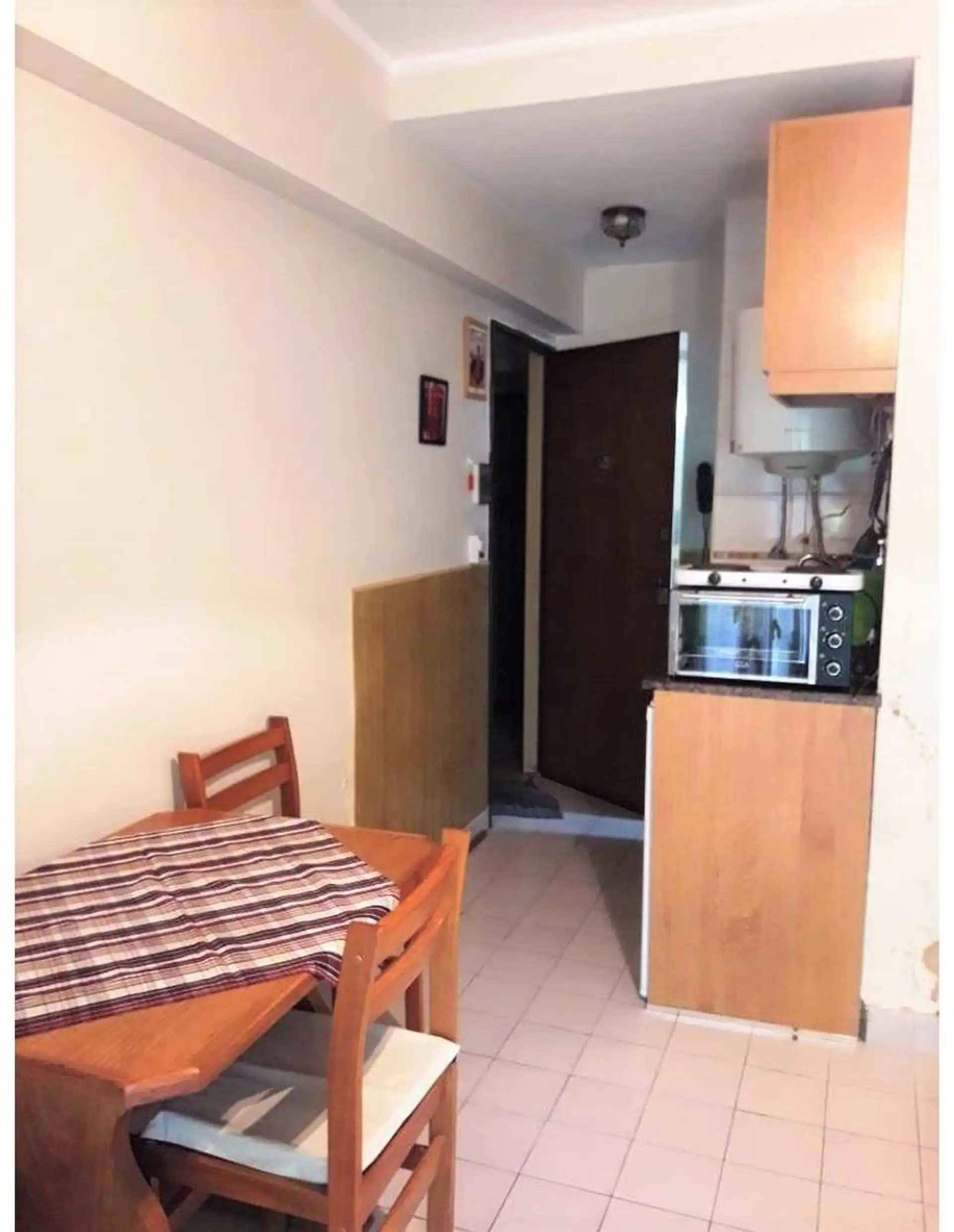 Monoambiente 19m² en 1er piso, Centro, cerca de la playa