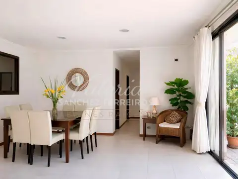 Casa en Alquiler de 3 dormitorios