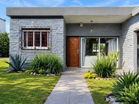 CASA 3 DORMITORIOS EN VENTA SAN MIGUEL