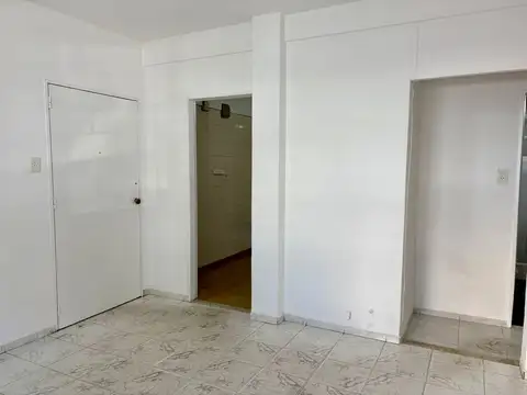 Departamento en Venta en Pompeya, USD 59.000