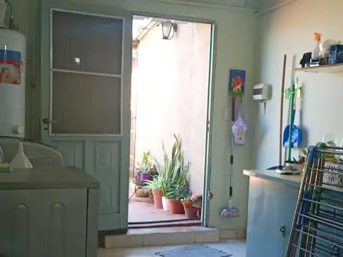 Galpon en Venta en Ramos Mejía, USD 240.000