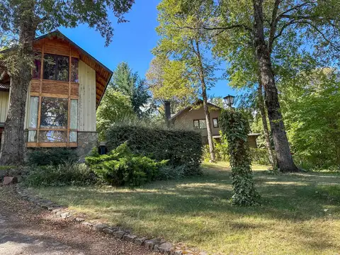 Casa 7 ambientes con 3 baños