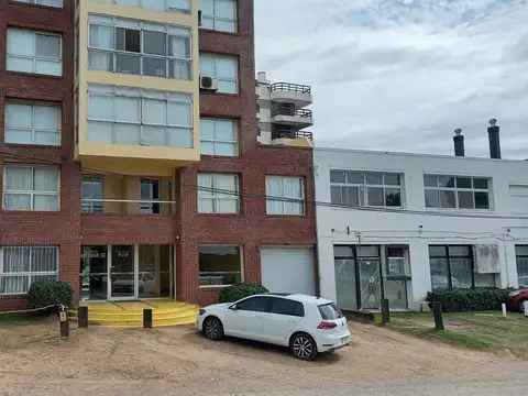 Departamento en Venta en PINAMAR 3 amb PB cochera