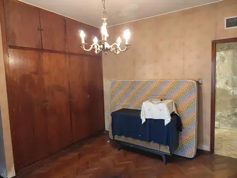 Casa en Venta en Nuestra Señora De Lourdes, USD 210.000