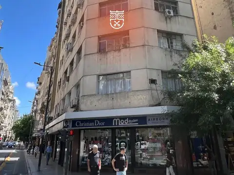 Precio + IVA - Excelente oficina - planta dividida
