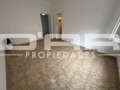 Pedernera 100, Piso 1