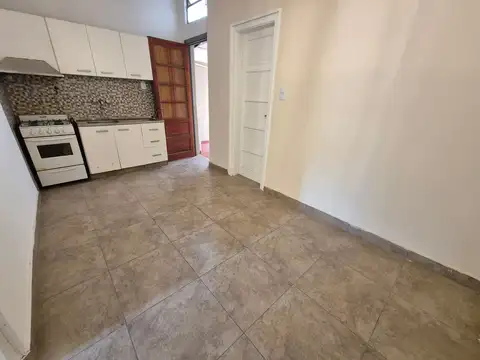 Depto Tipo Casa en Venta en Villa Sarmiento, USD 55.000