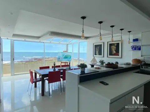 Departamento en Venta de 4 dormitorios