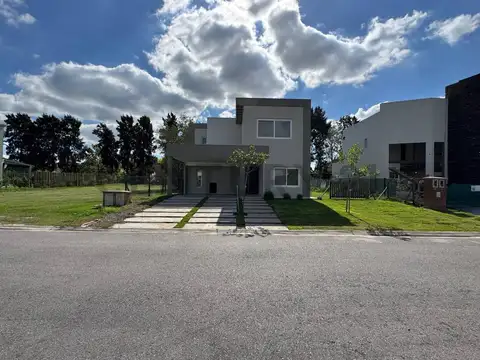 Casa en Venta 1 año