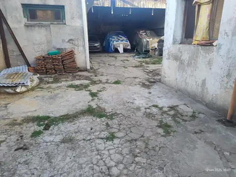 Avenida Eva Peron  al 700