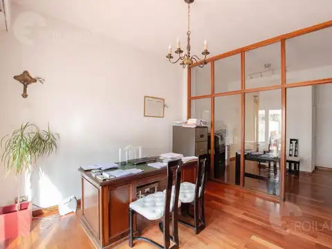 Venta Oficina 4 ambientes con Patio