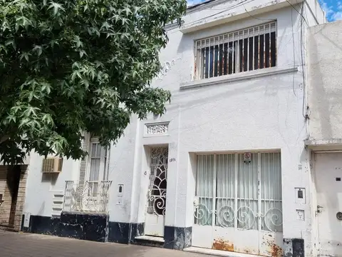 Constitución al 1274