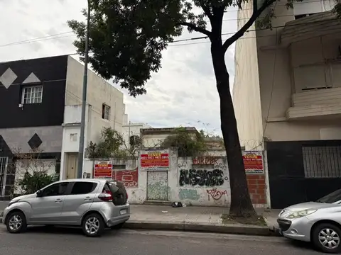 Avenida Lacarra 200